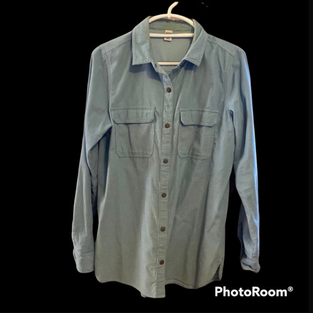 Light blue corduroy shirt, size M tall.